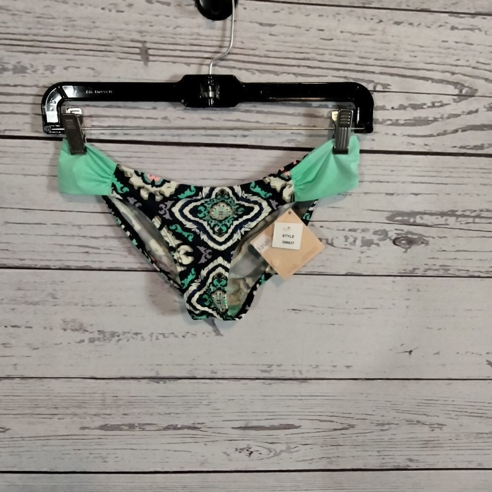 NWT: "Eidon" woman's bikini bottoms